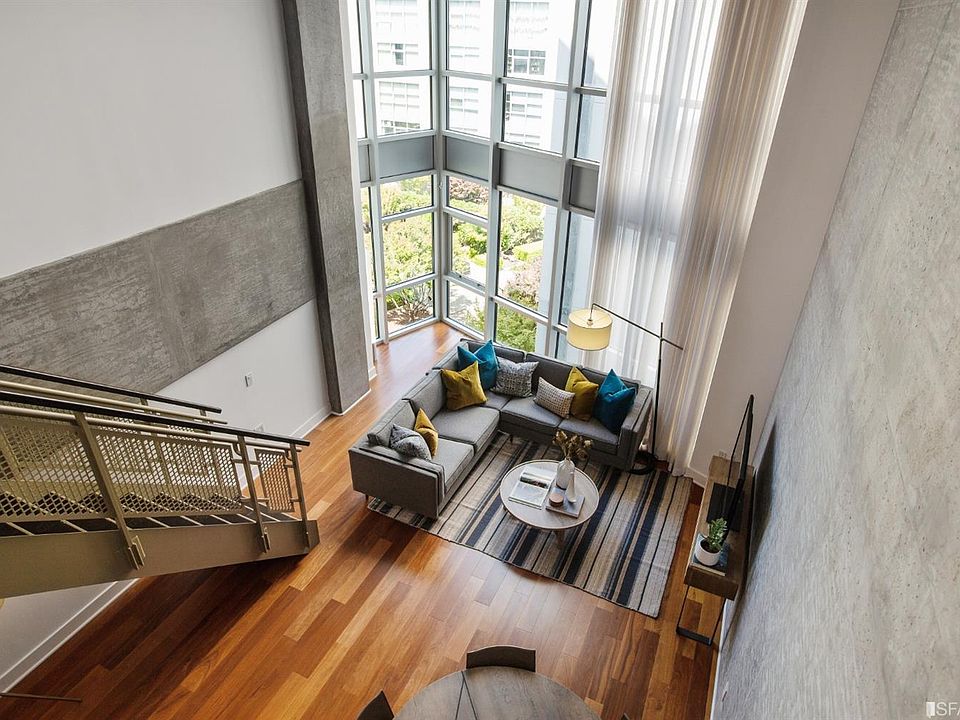 1st image of 200 Brannan St APT 312