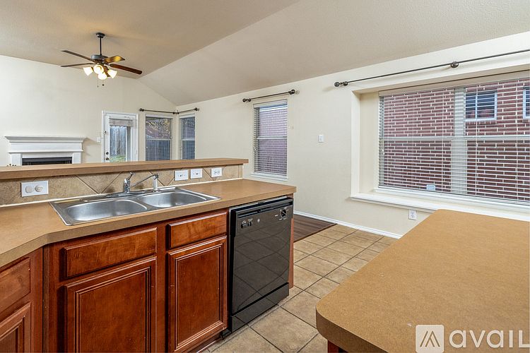 1st image of 2559 Taos Dr