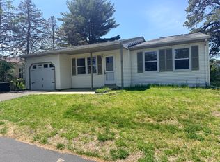 50 Westport Dr, Manchester Township, NJ 08759