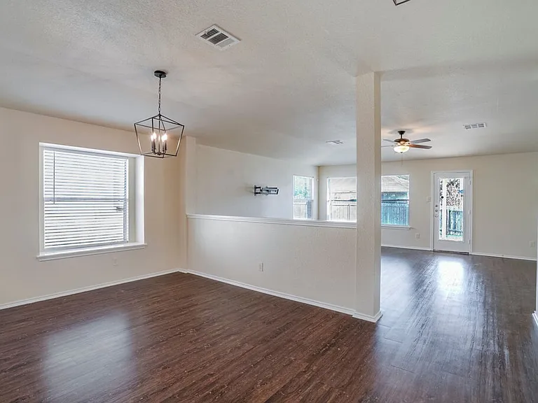1313 Honey Blossom Dr — Photo 15