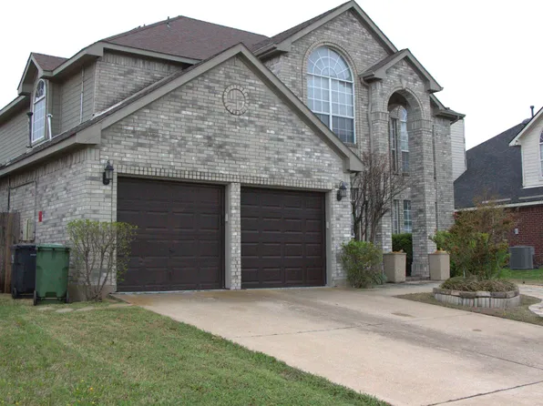 620 E Lynn Creek Dr, Arlington, TX 76002