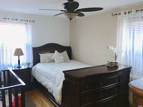 4th image of 73-11 210th St APT 3L