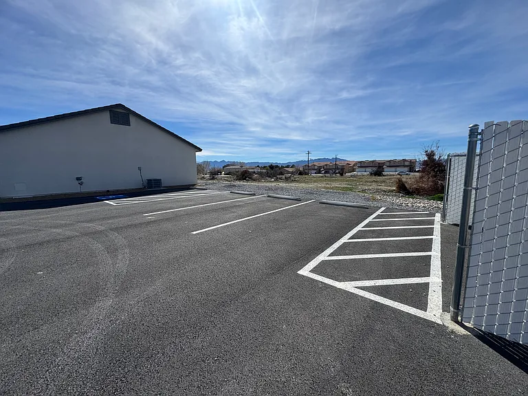 1341 E Arrowhead St #2 — Photo 5