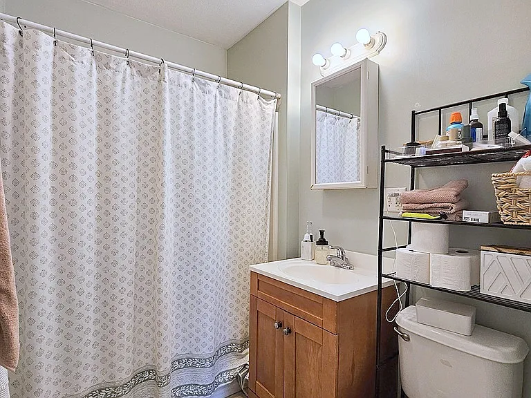 26 Julia St — Photo 15