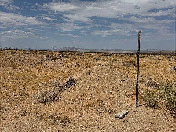 2nd image of 62626 Pole Rd