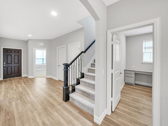 2nd image of 2908 Bart Pl