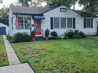 1647 Charon Rd, Jacksonville, FL 32205