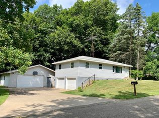 50890 Cable Park Rd, Dowagiac, MI 49047