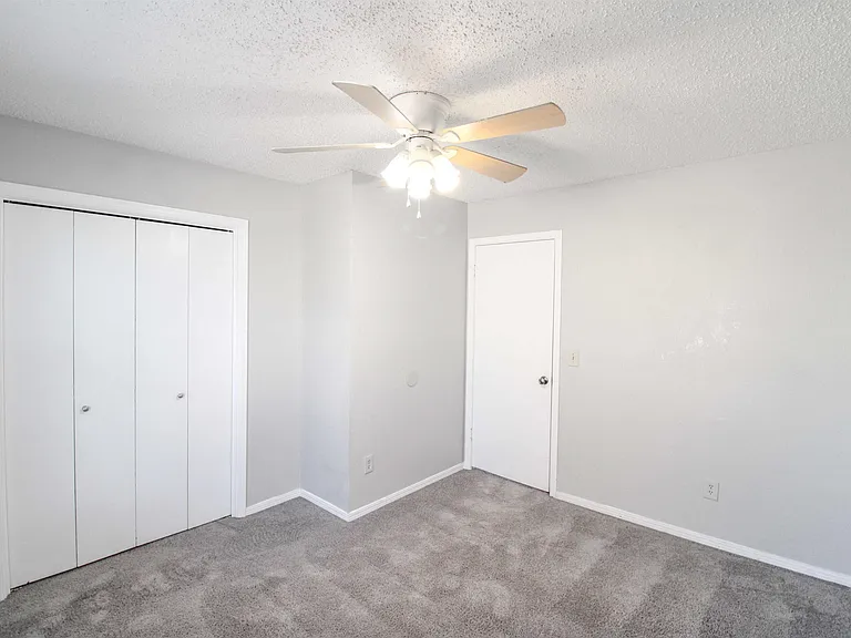 8900 N Shannon Ave — Photo 9