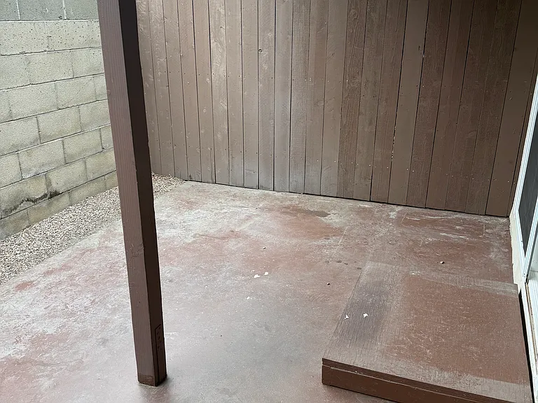 944 W Duarte Rd #D — Photo 13