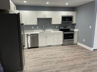 370 Kennely Rd, Saginaw, MI 48609