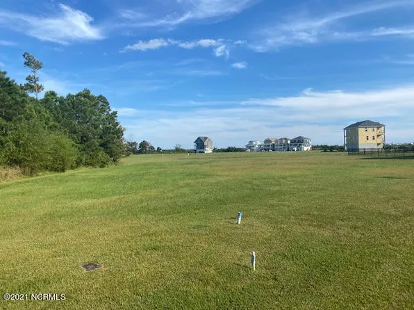 813 Sweetgrass Street, Holly Ridge, NC 28445