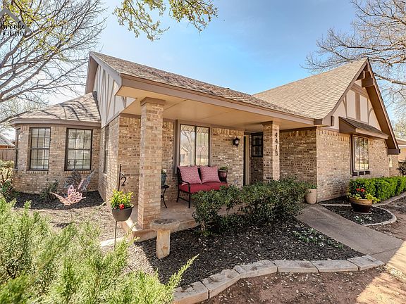 3rd image of 4413 Shady Ln