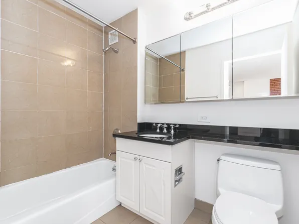 222 East Third Street image 12 of 12