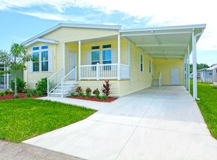 108 Crossways Dr, Leesburg, FL 34788