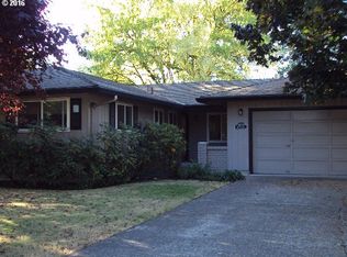 18590 NW Nelscott St, Portland, OR 97229