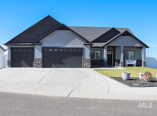 635 Bridget Ct, Twin Falls, ID 83301