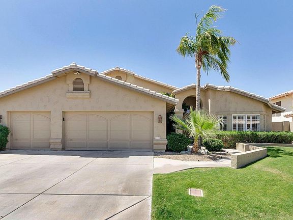 2nd image of 2737 E Bighorn Ave