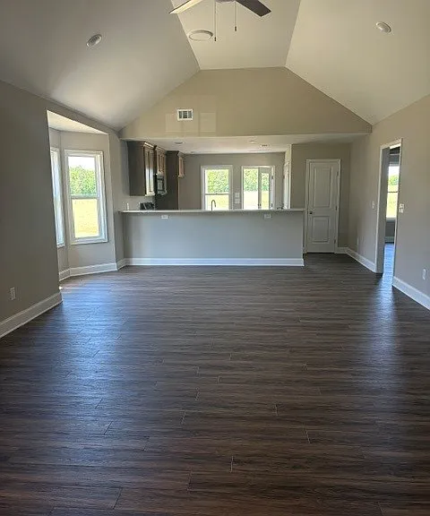 162 Mathews Rd — Photo 2