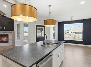 1805 Abbott Ln, Pea Ridge, AR 72751