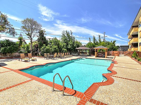 5th image of 400 E Hillsdale Blvd APT 216