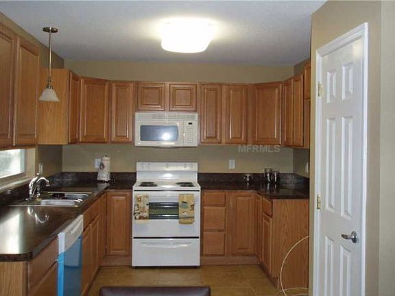 3rd image of 5720 SE 119th St