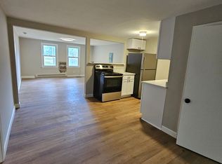 150 S Winchester St #2, Swanzey, NH 03446