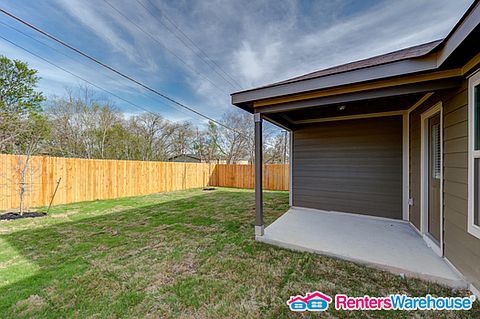 5th image of 2406 Marbach Woods
