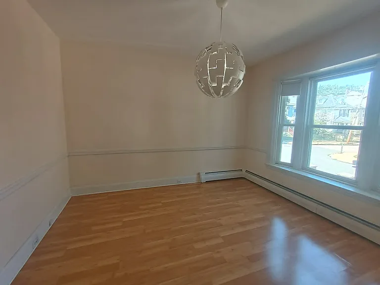 18 Myrick St — Photo 8