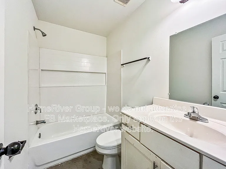 3848 Ajanders Dr — Photo 10