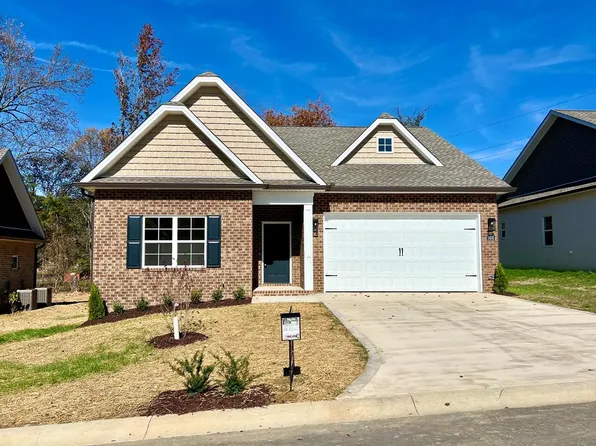 1432 Village Loop, Cookeville, TN 38501