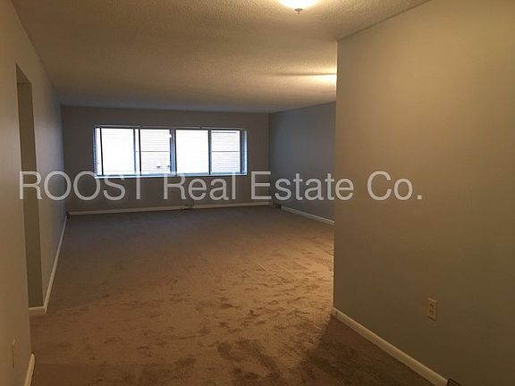 2nd image of 519 Heather Dr APT 2B