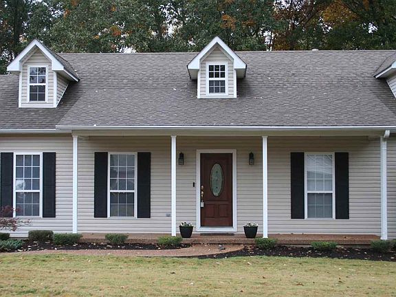 3rd image of 25 White Oak Cir