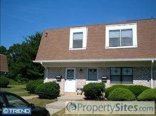 416 Silver Ct, Hamilton, NJ 08690