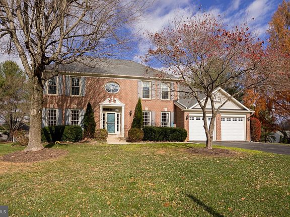 2nd image of 2502 Lady Ann Ct