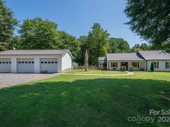 6743 Clyde Wehunt Rd, Cherryville, NC 28021