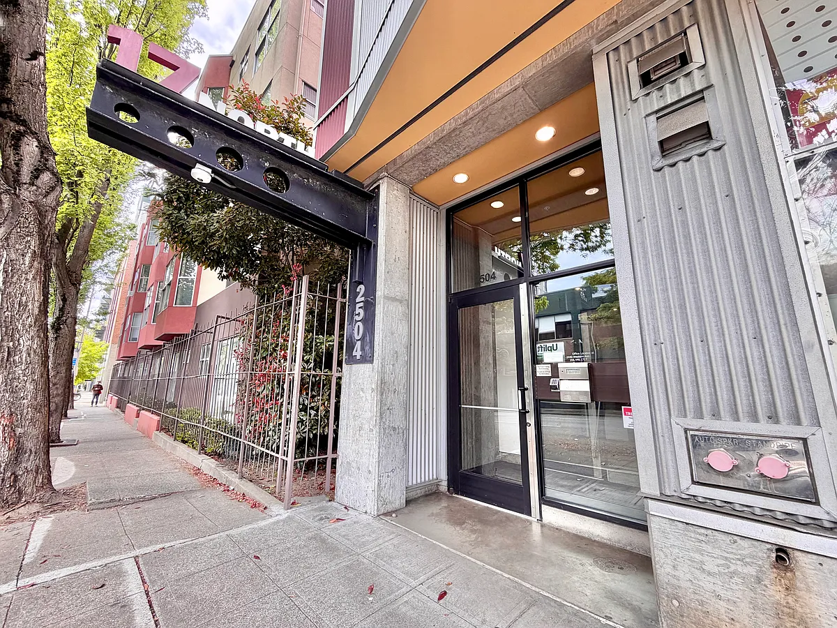 Building Photo - 2504 Western Ave #623