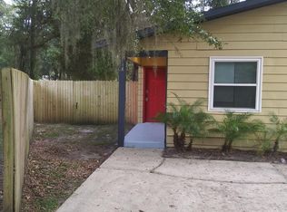 1825 SW 67th Ter, Gainesville, FL 32607