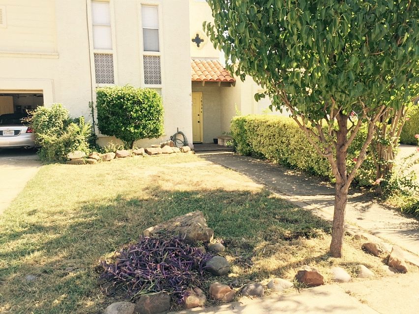 1st image of 1834 Amber Ln
