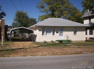 203 E Pearl St, Jerseyville, IL 62052