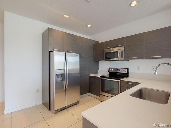 4th image of 3515 NW 13th St #3515