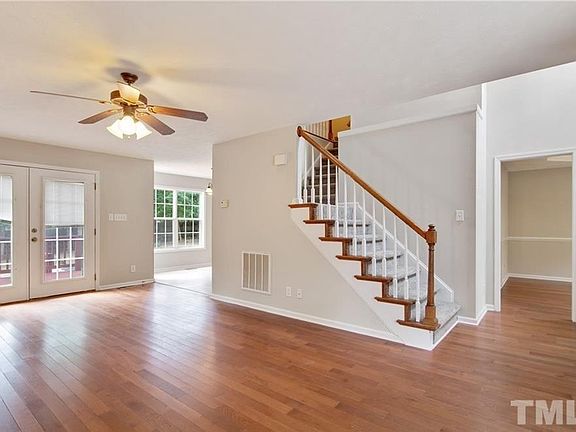 4th image of 3324 Benson Pl