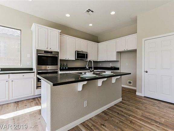 4th image of 5917 Casa Coronado Ave
