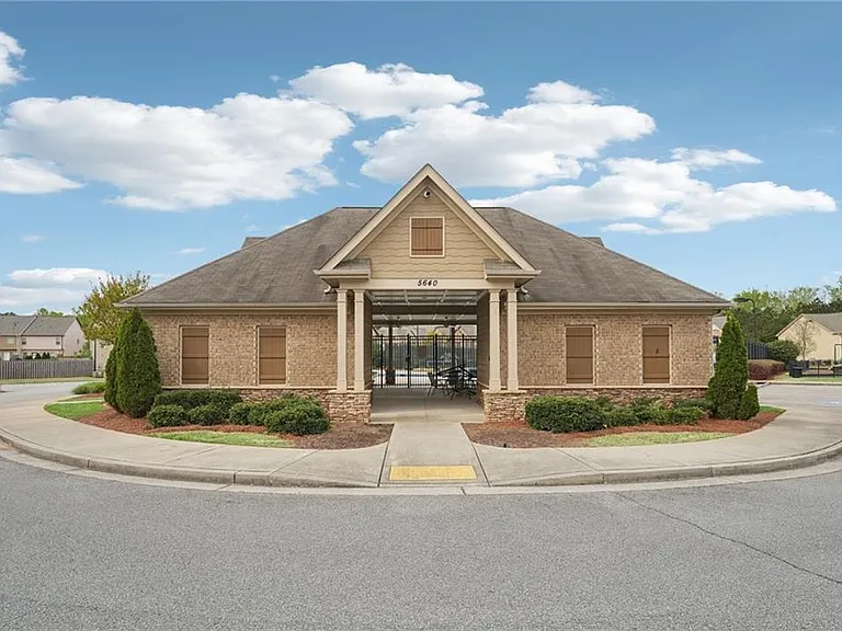 6370 Shiloh Woods Dr — Photo 67