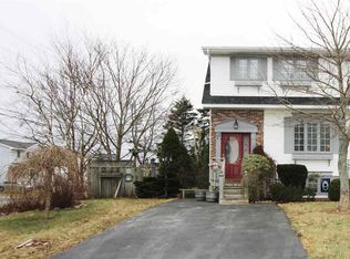 55 Ainslie Cres, Eastern Passage, NS B3G1G6