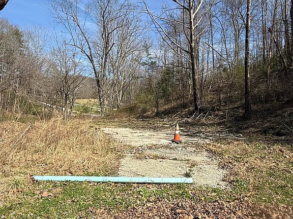 2nd image of 3965 Open Fork Rd