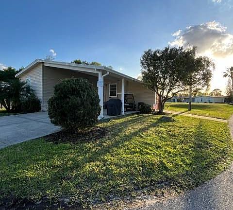 3rd image of 771 Acacia Blossom Ct