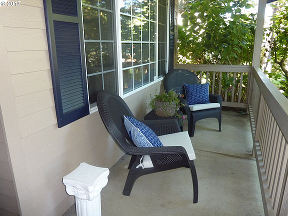 2nd image of 1408 NE 127th Ave