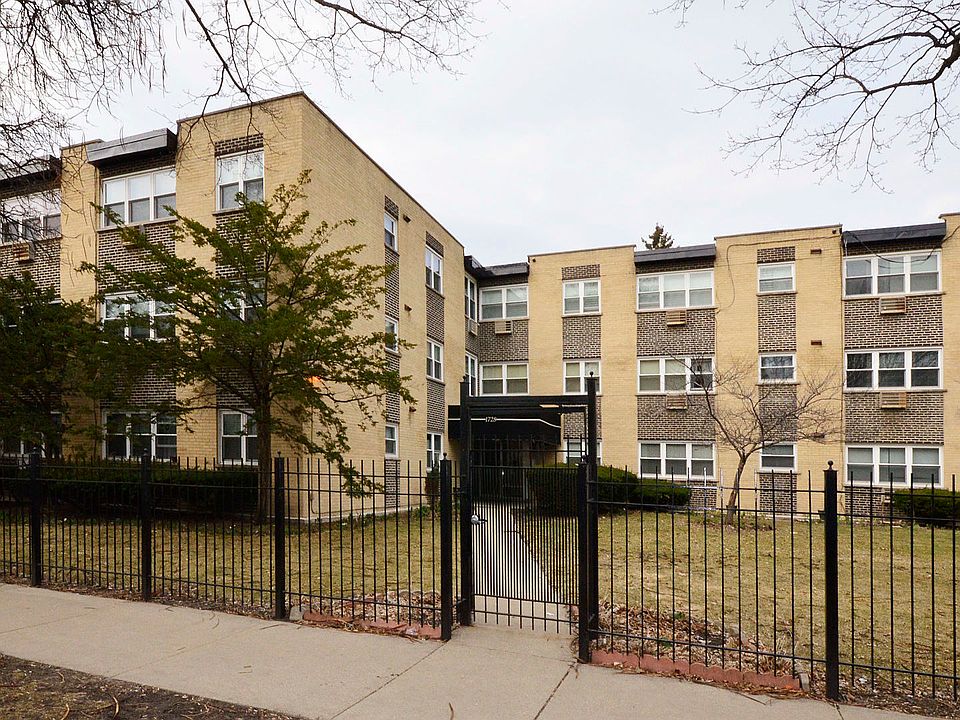 1st image of 1728 W Farwell Ave APT 205