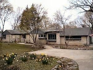 1st image of 19130 Lothmoor Dr